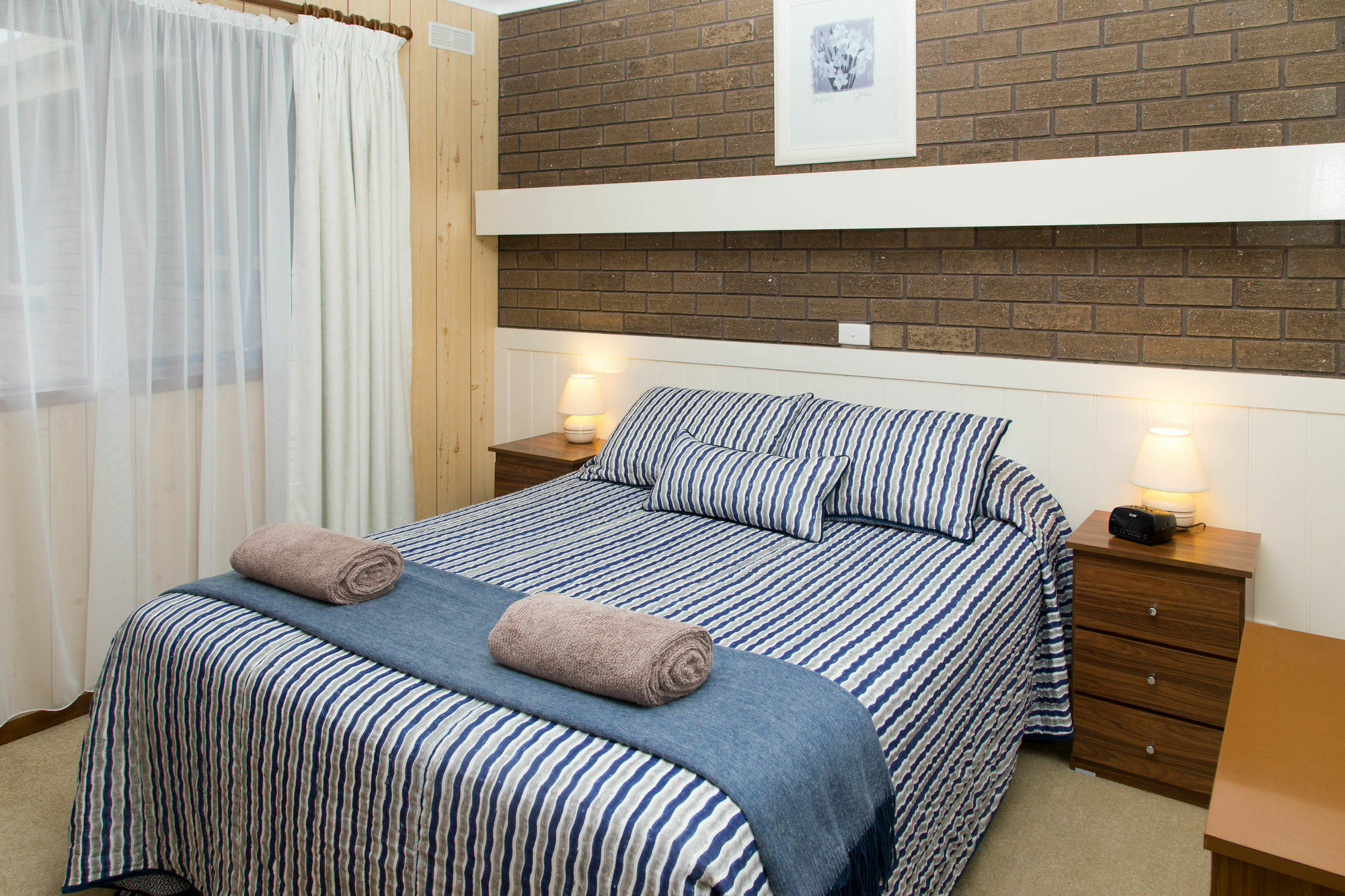 Sandpiper Holiday Apartments 莱克斯恩特伦斯 外观 照片